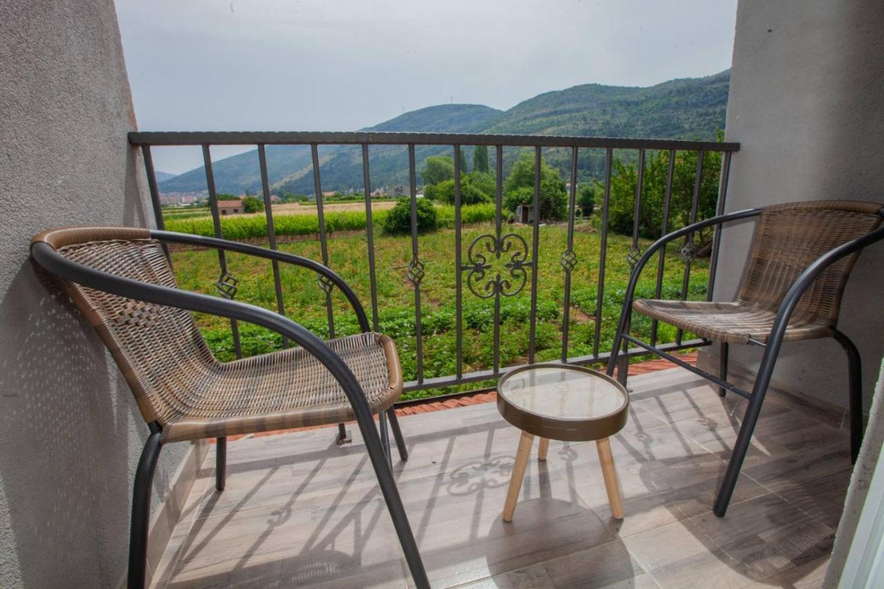 Vinarija "Delmo" Apartments Trebinje Esterno foto